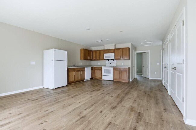 Building Photo - Carmichael Commons