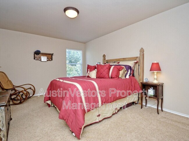 Building Photo - 27 Juniper Berry Way