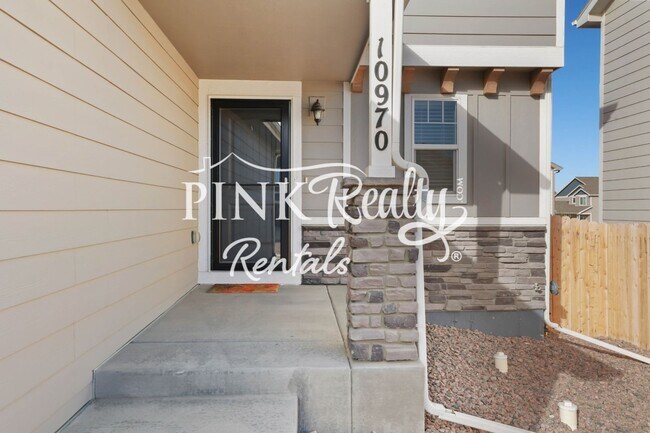 Building Photo - 10970 Rowley Dr