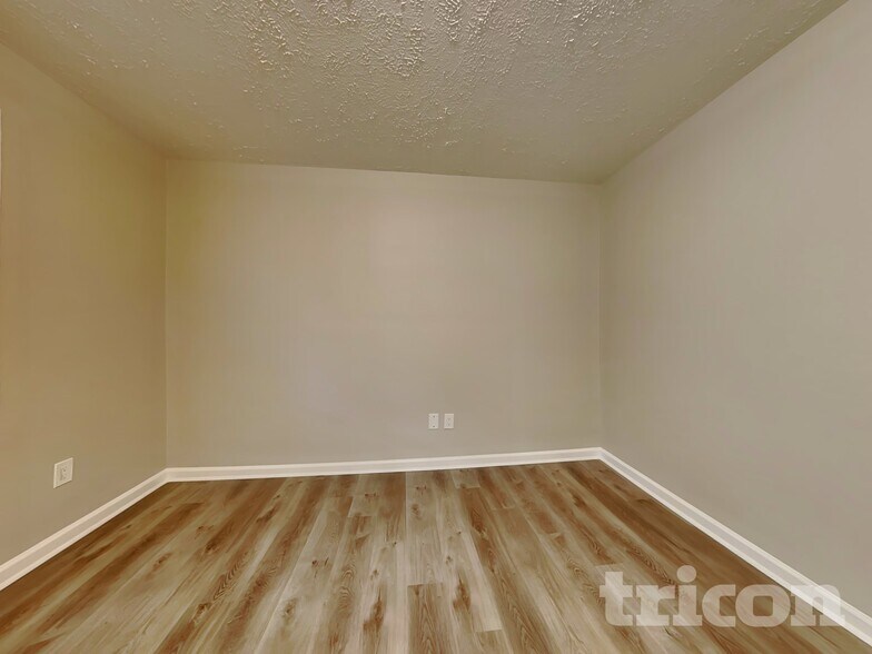 Building Photo - 80 Windsong Ct