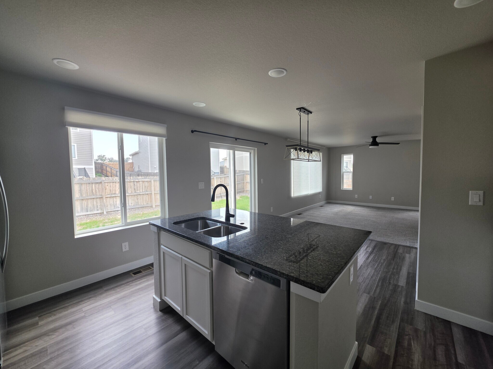 Building Photo - 10429 Luneth Dr