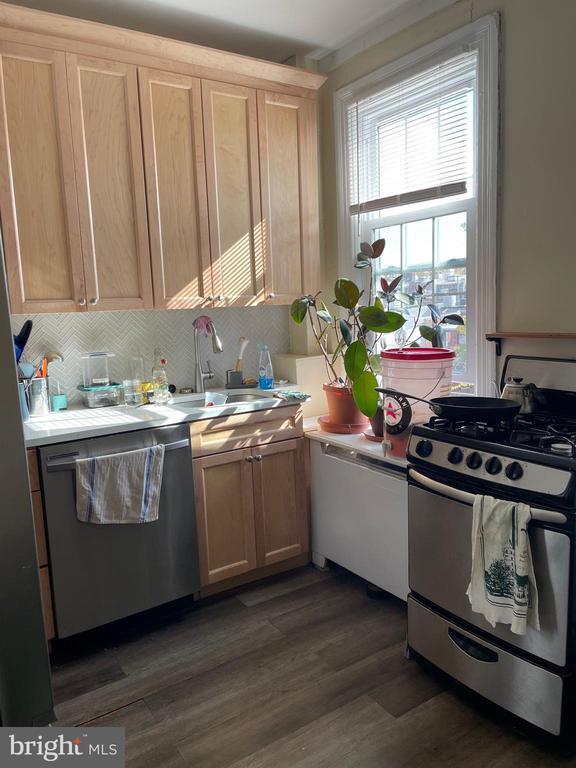 Building Photo - 1748 Lamont St NW