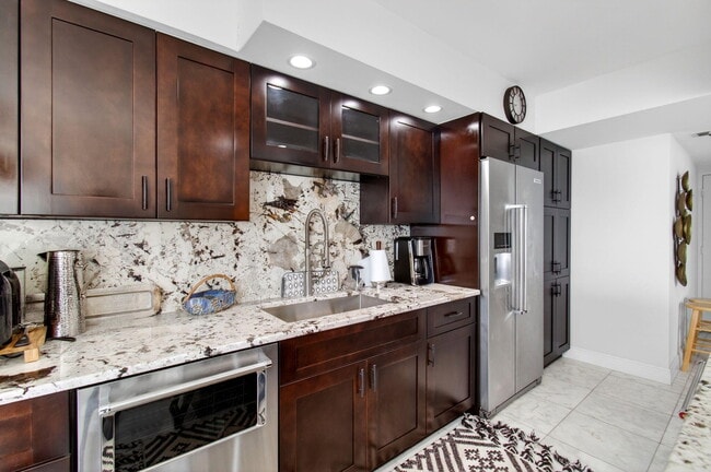 Building Photo - 1200 S Ocean Blvd