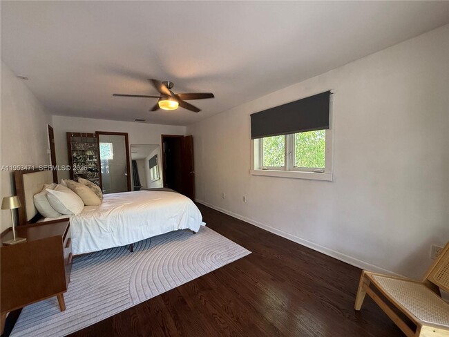 Building Photo - 2728 Kirk St