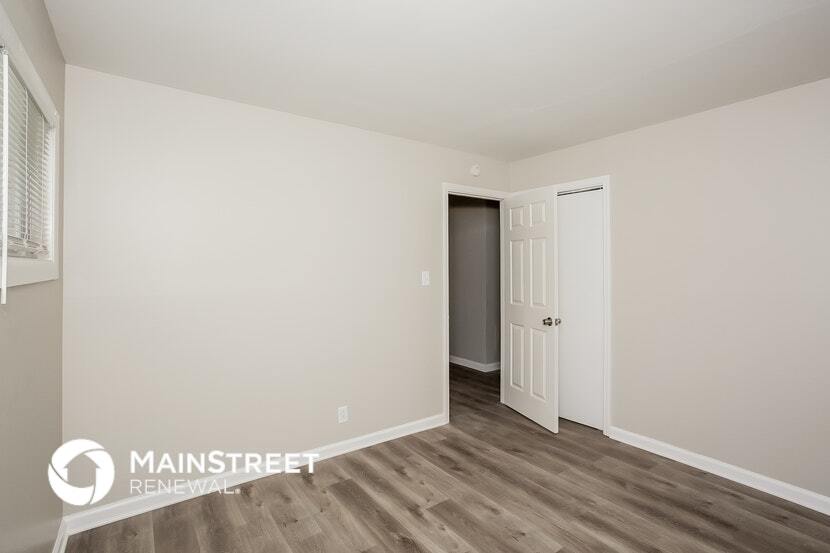 Building Photo - 4955 Katherine Dr