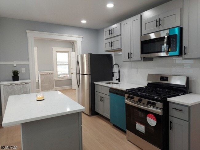 Building Photo - 138 Watchung Ave