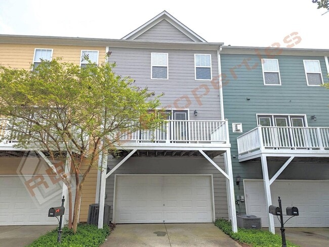 Building Photo - Great Location 3 Story 3 Bedroom, 3.5 Bath...