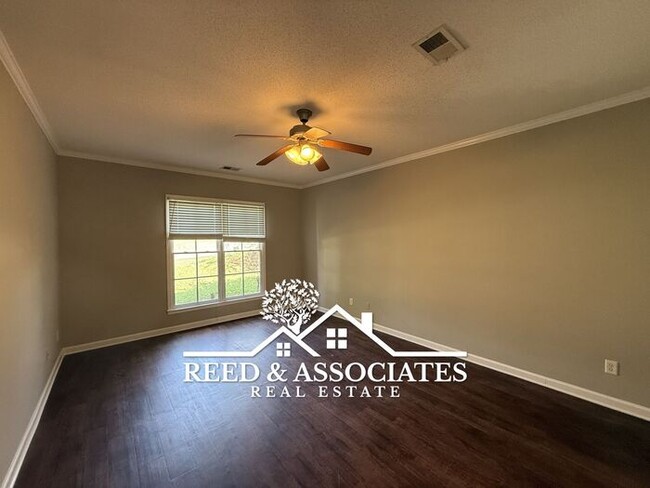 Building Photo - 5-Bedroom Cordova Home with Over 3,000+ Sq Ft & Flexible Living Space