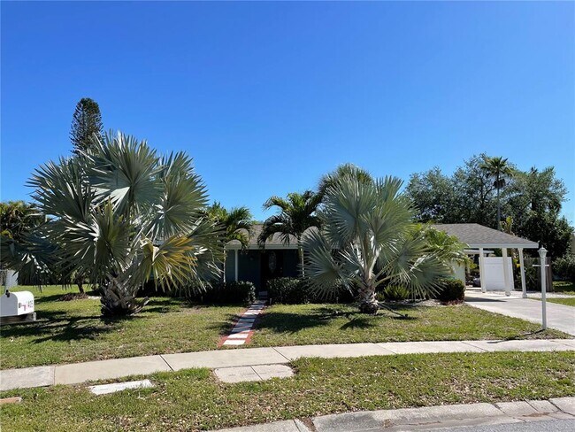 Building Photo - 6405 White Sands Terrace