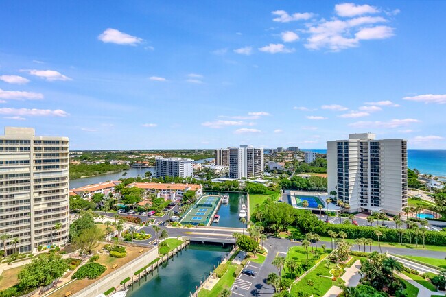 Building Photo - 4301 N Ocean Blvd