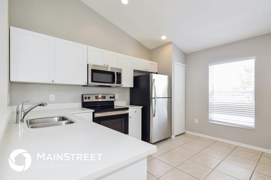 Building Photo - 175 Walpole Loop