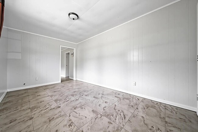 Building Photo - 2310 Kabee St