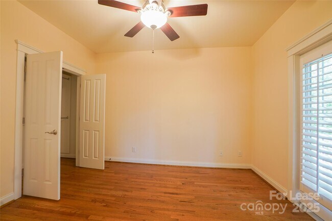 Building Photo - 12637 Doster Ave