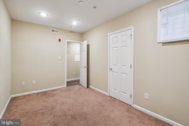 Building Photo - 1611 N 17th St