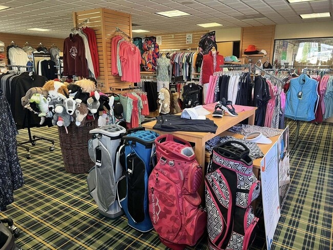 Building Photo - 39345 Moronga Canyon Dr