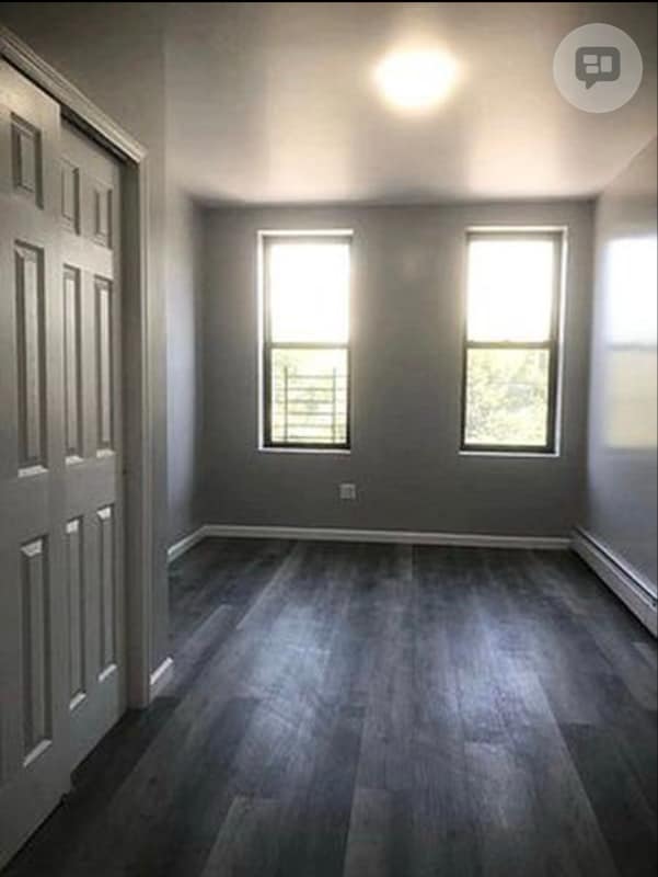 Building Photo - 93-38 43rd Ave