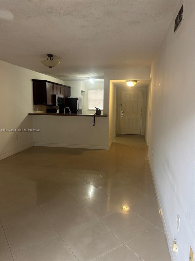 Building Photo - 9964 Nob Hill Pl