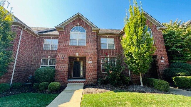 Primary Photo - 3305 Beaumont Centre Cir