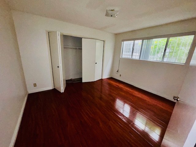 Building Photo - 610 N Wilton Pl