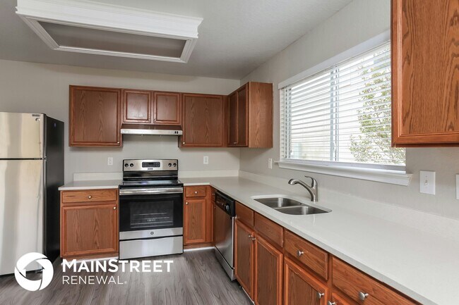 Building Photo - 105 Brahma Way