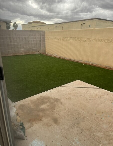 Building Photo - 64 N 63rd St