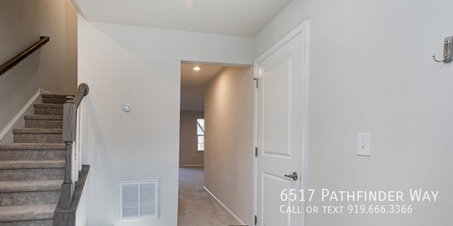Building Photo - 6517 Pathfinder Wy
