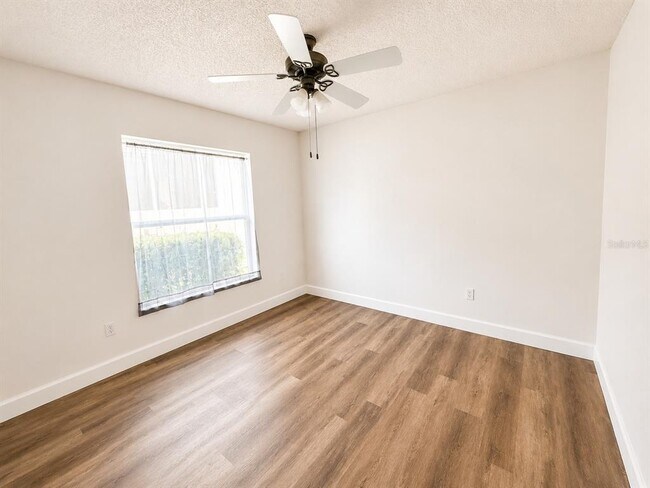 Building Photo - 1211 Cabella Cir