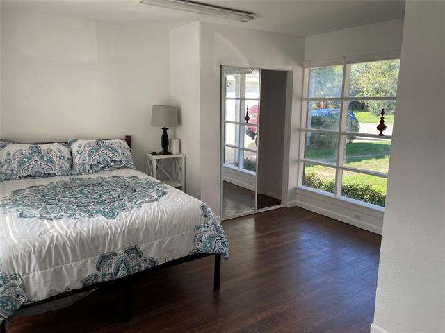 Building Photo - 3563 South Dr