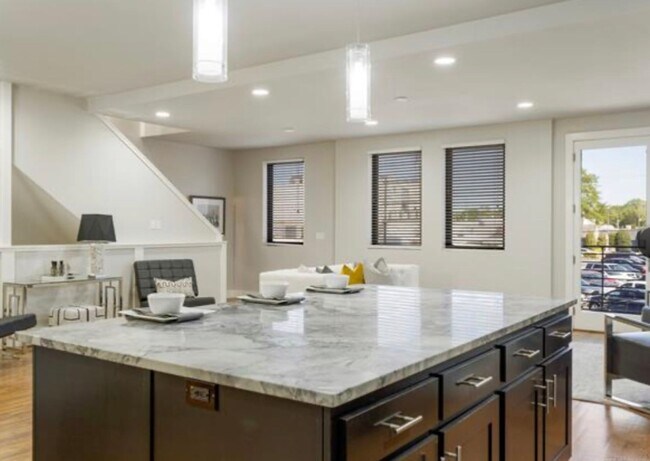 Building Photo - Experience fabulous Brookside living, just outside your front door!