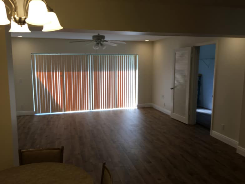 Building Photo - 5780 Fernley Dr W