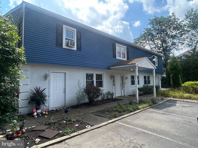 Building Photo - 515 White Horse Pike
