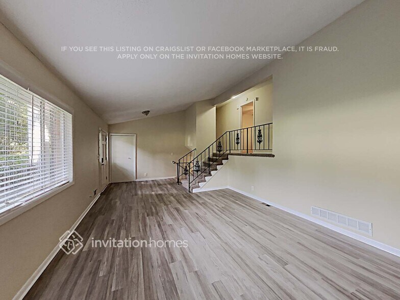 Building Photo - 4245 Valley Lake Terrace SW