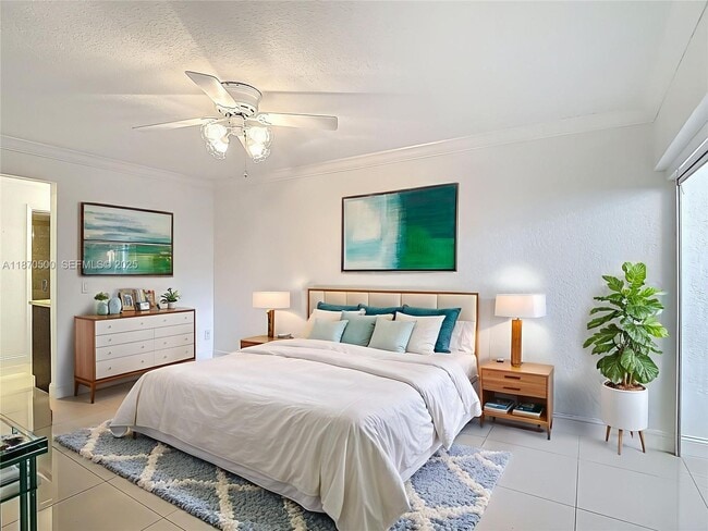 Building Photo - 3552 Magellan Cir