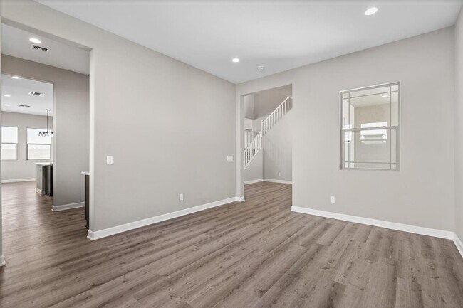 Building Photo - 35763 Geode Wy
