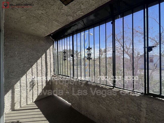 Building Photo - 1729 Jupiter Ct