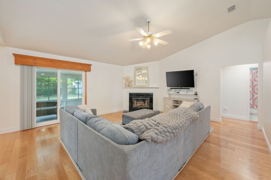 Building Photo - 4406 Southminster Cir