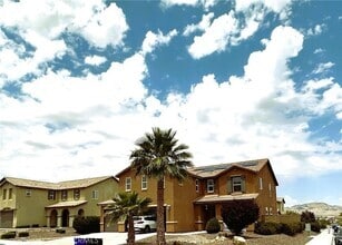 Building Photo - 15176 Sheridan Ct