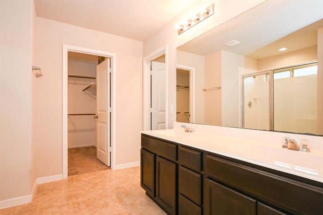 Building Photo - 29354 Dunns Creek Ct