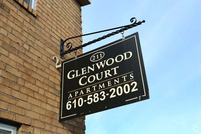 Building Photo - Glenwood Court Apartments