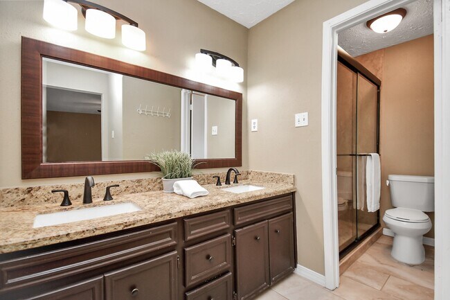 Building Photo - 1911 Pepperrell Pl Ct