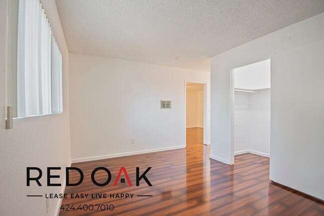 Primary Photo - Now Pre-Leasing ~ Captivating One Bedroom ...