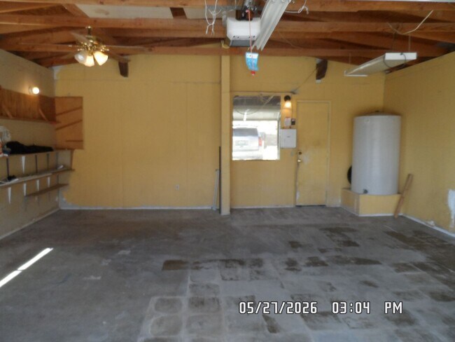 Building Photo - 25676 Flathead Rd