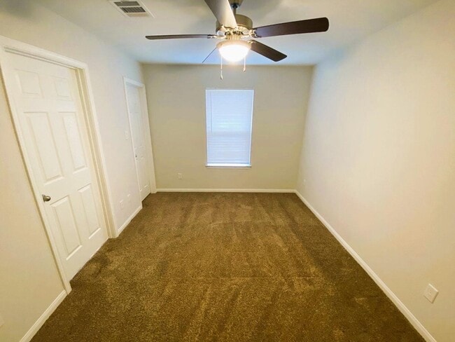 Building Photo - 8005 Talton St