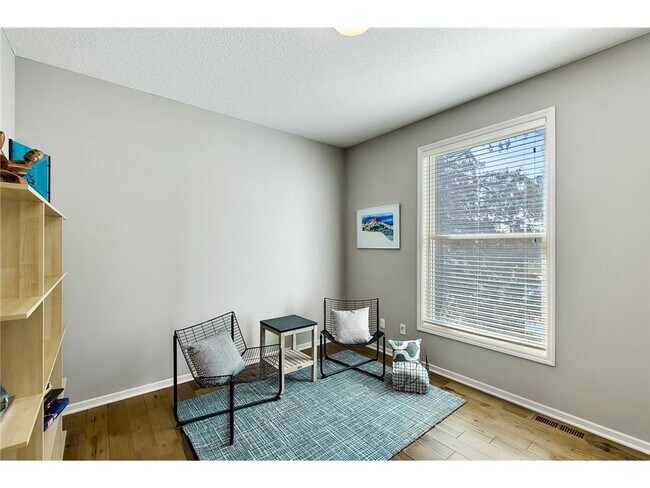 Building Photo - 1579 Stoneridge Cir