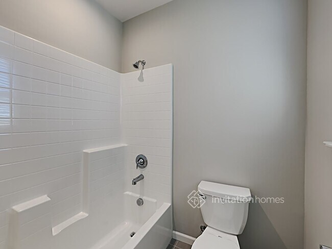Building Photo - 2233 Millsap Ct