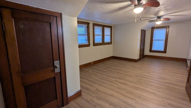 Building Photo - Welcome to this newly renovated gem located in the heart of North Canton