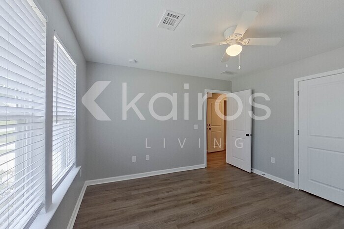 Building Photo - 156 Cottage Grove Rd