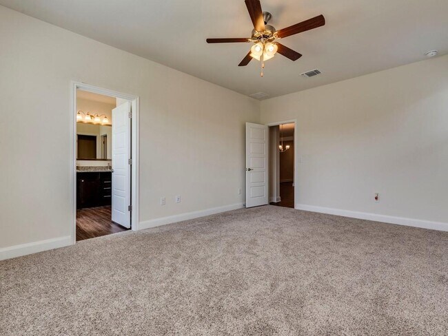 Building Photo - 9401 Margaret Jewel Ln