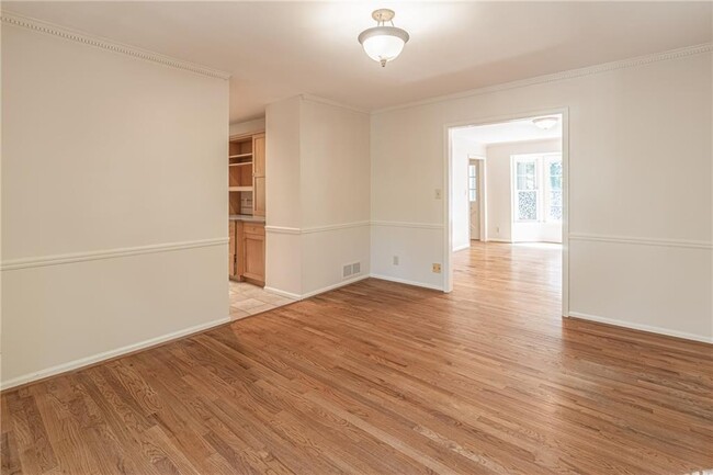 Building Photo - 1610 Branch Valley Dr