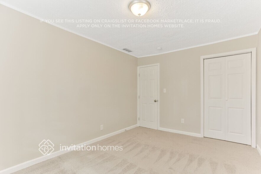 Building Photo - 2037 W Woodberry Ave